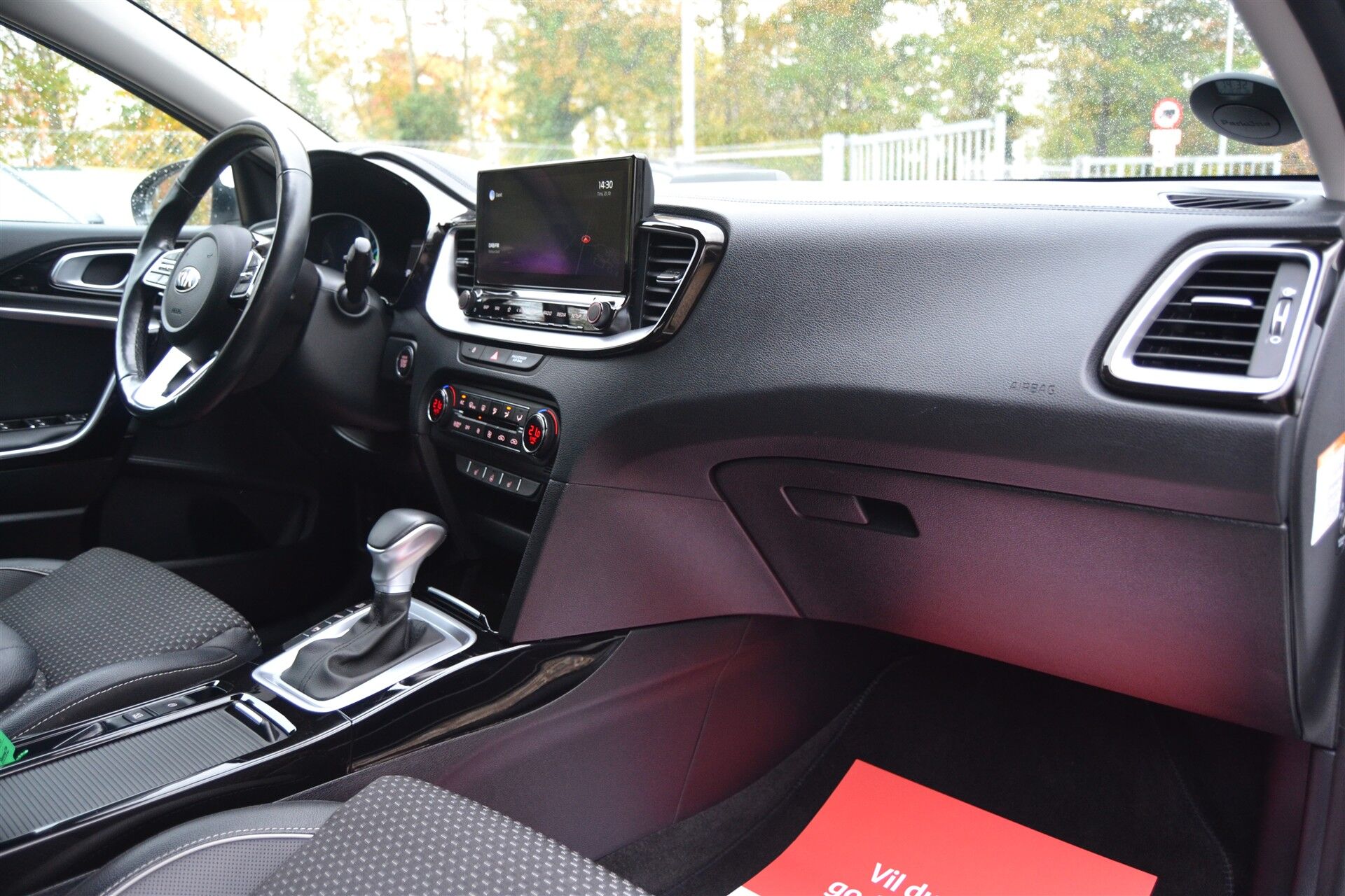 Billede af Kia Ceed SW 1,6 GDI PHEV  Plugin-hybrid Upgrade m/Intro DCT 141HK Stc 6g Aut.