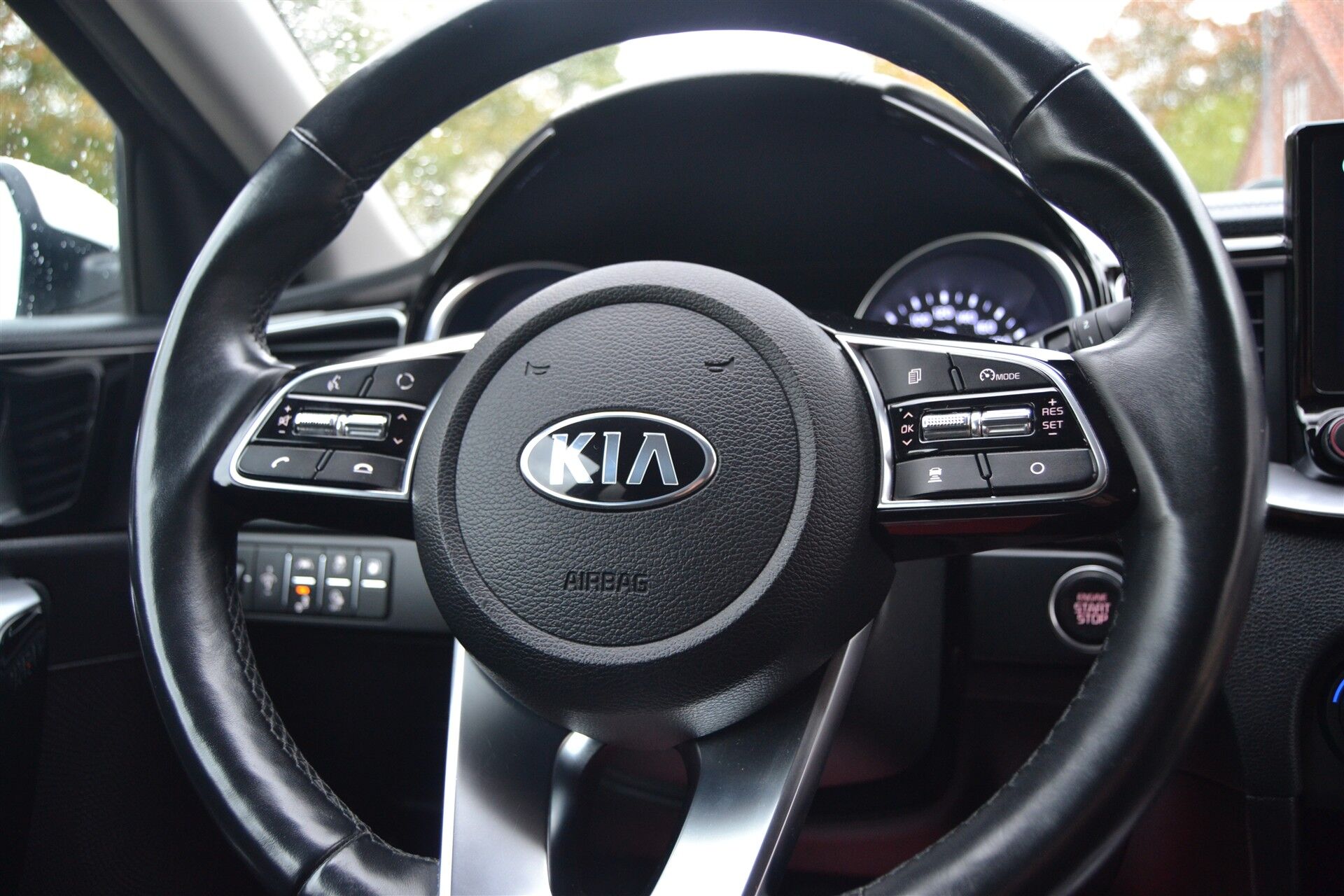 Billede af Kia Ceed SW 1,6 GDI PHEV  Plugin-hybrid Upgrade m/Intro DCT 141HK Stc 6g Aut.