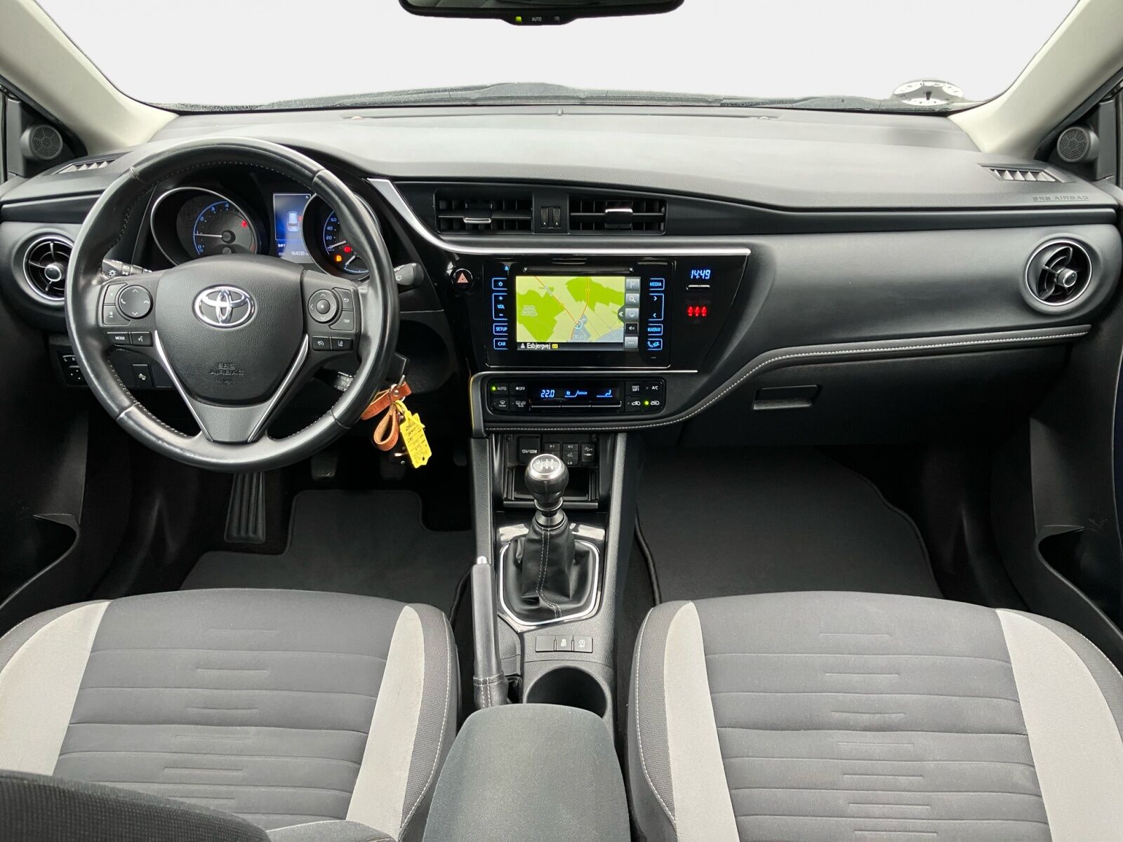 Billede af Toyota Auris Touring Sports 1,2 T T2 Comfort 116HK Stc 6g