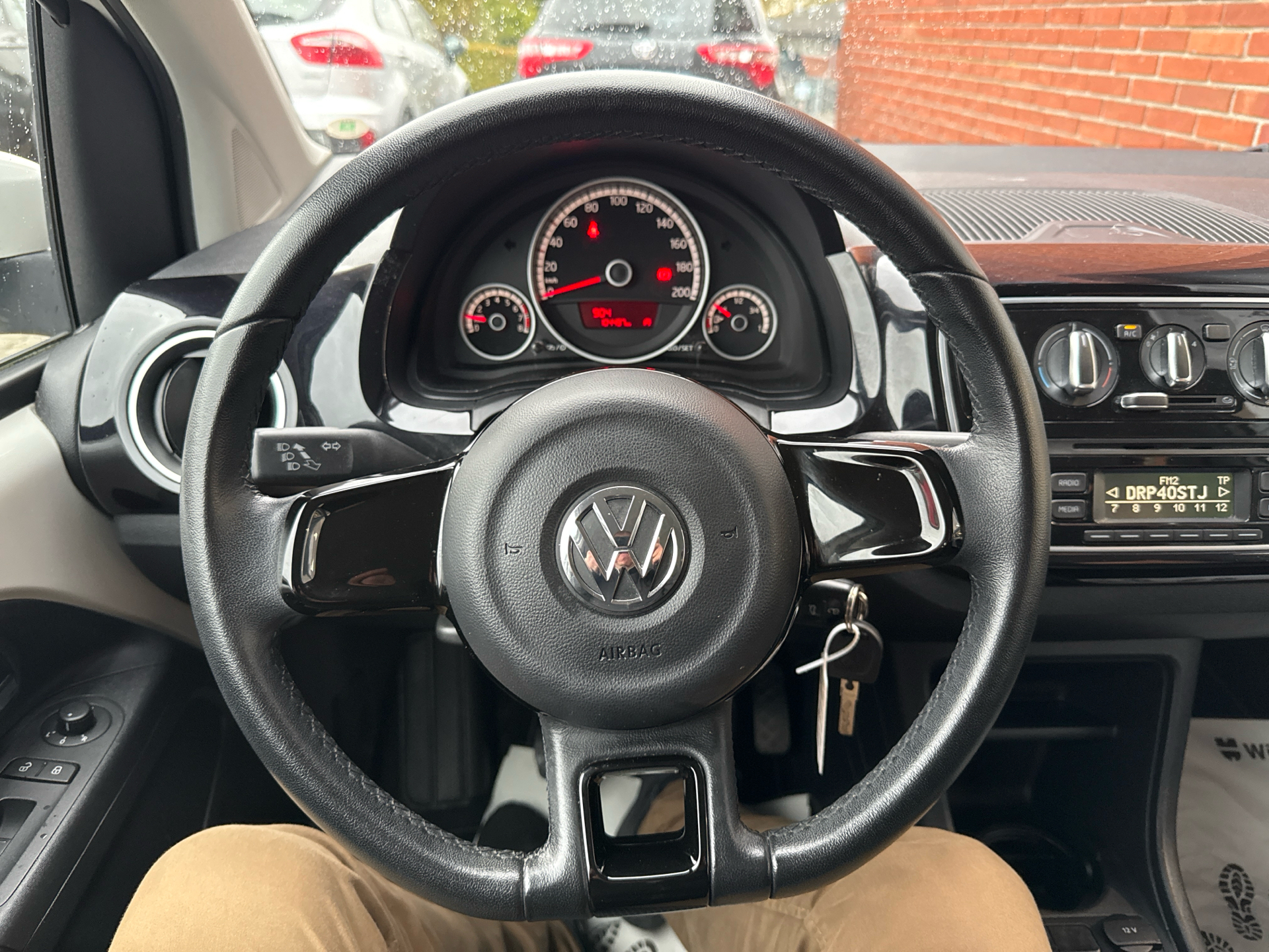 Billede af VW up 1,0 MPI BMT High 75HK 5d