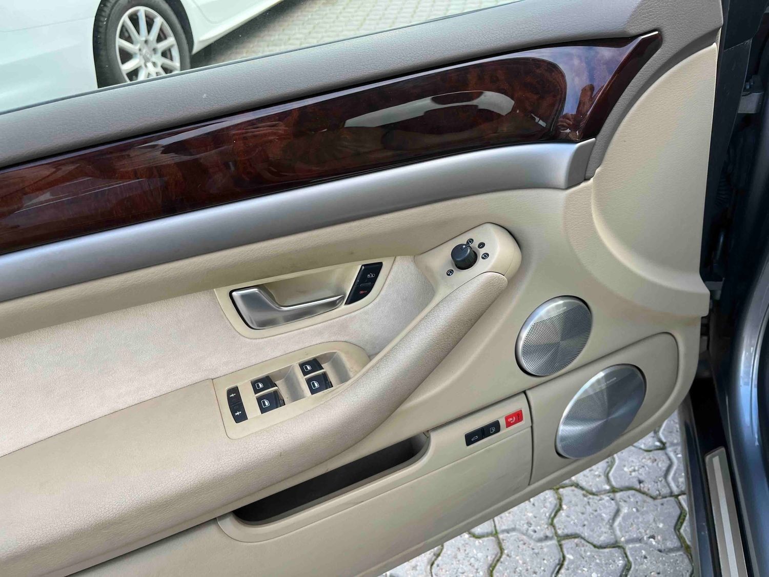 Billede af Audi A8 4,2 TDI Quattro 326HK 6g Aut.