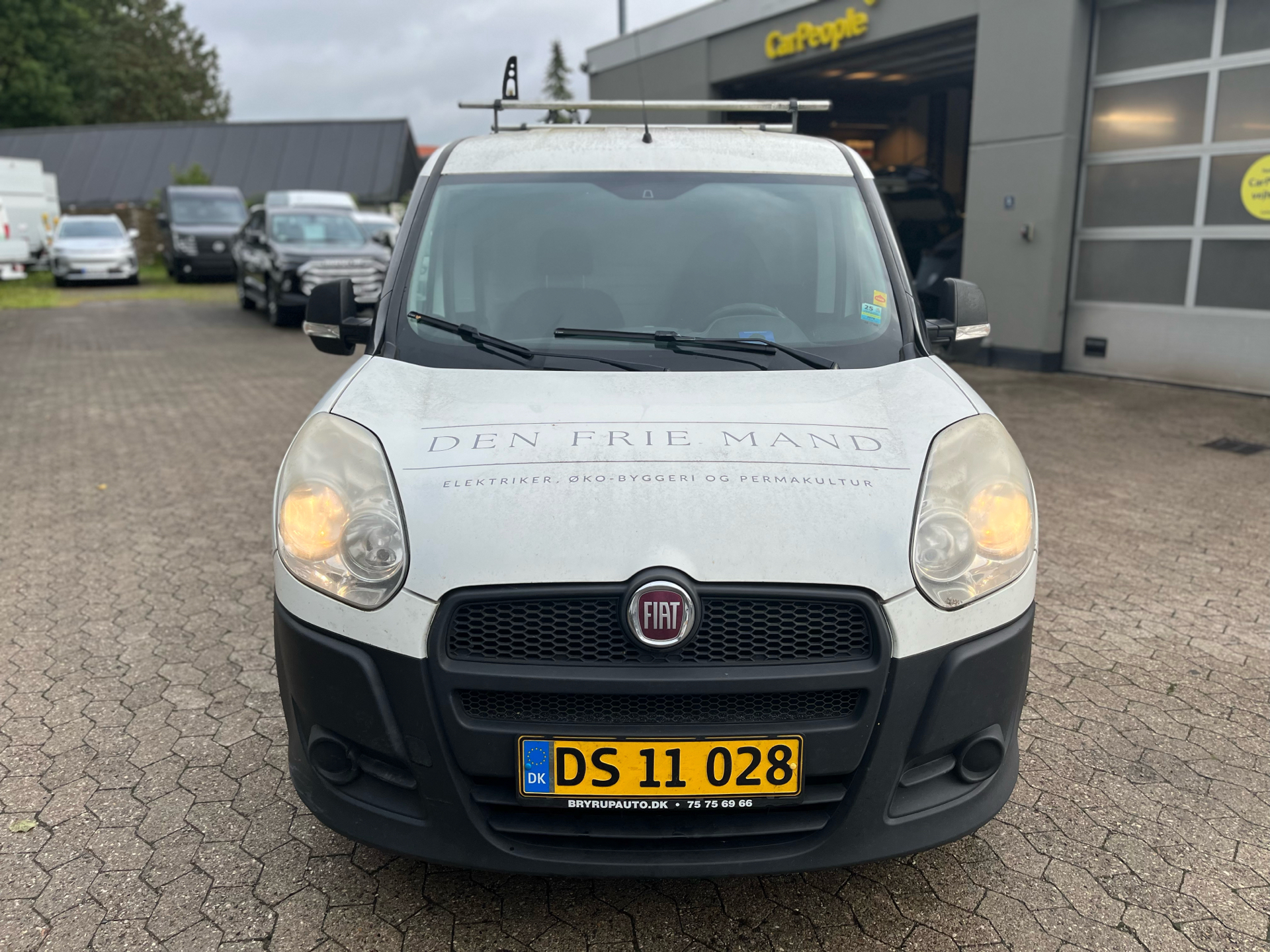 Billede af Fiat Doblò L1 1,3 MJT Professional Start & Stop 90HK Van