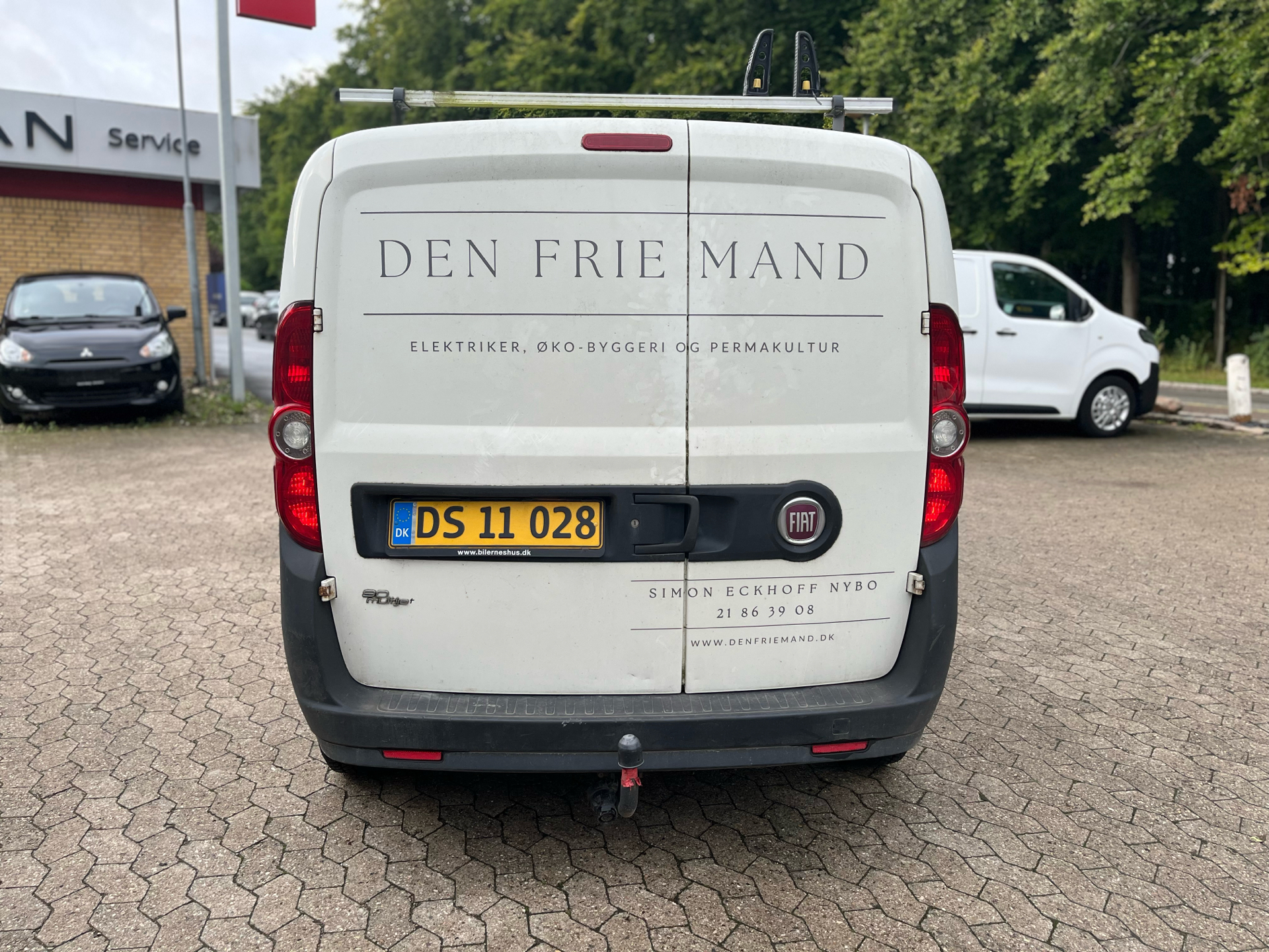 Billede af Fiat Doblò L1 1,3 MJT Professional Start & Stop 90HK Van