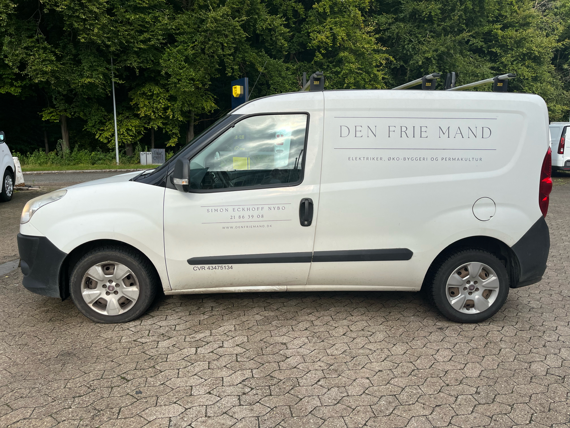 Billede af Fiat Doblò L1 1,3 MJT Professional Start & Stop 90HK Van