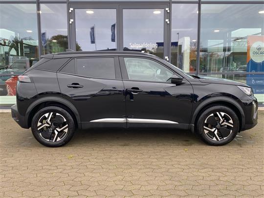 Peugeot 2008 1,2 PureTech First Selection EAT8 130HK 5d 8g Aut.