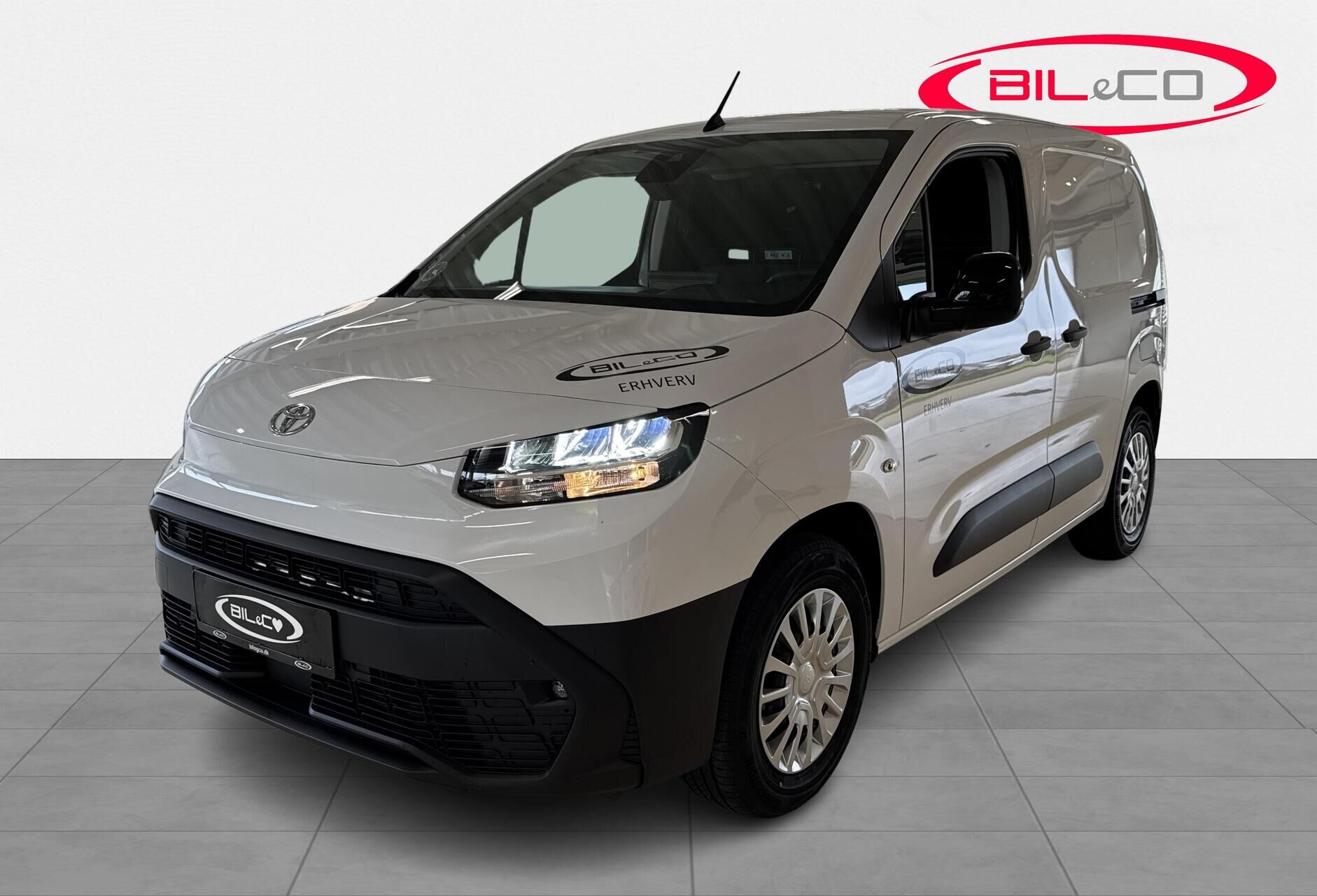 Billede af Toyota Proace City Electric Medium EL Comfort Master To Skydedøre 136HK Van Aut.