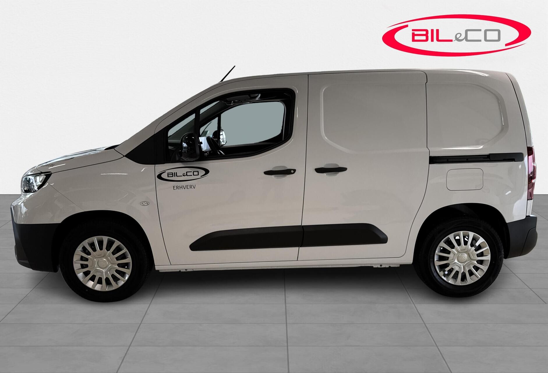 Billede af Toyota Proace City Electric Medium EL Comfort Master To Skydedøre 136HK Van Aut.