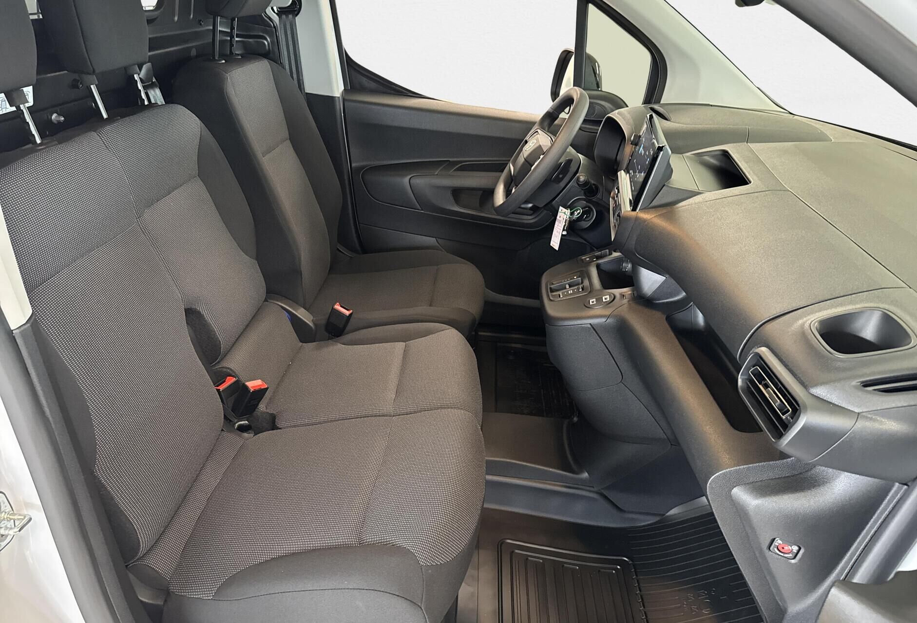 Billede af Toyota Proace City Electric Medium EL Comfort Master To Skydedøre 136HK Van Aut.