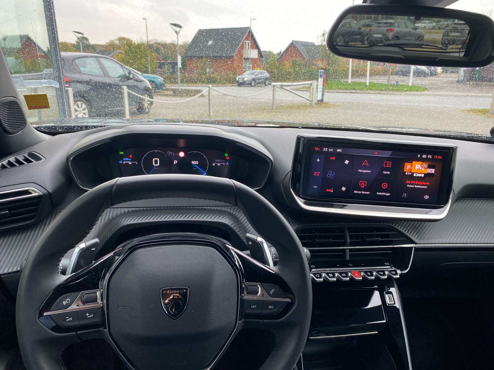 Billede af Peugeot 2008 1,2 PureTech First Selection EAT8 130HK 5d 8g Aut.