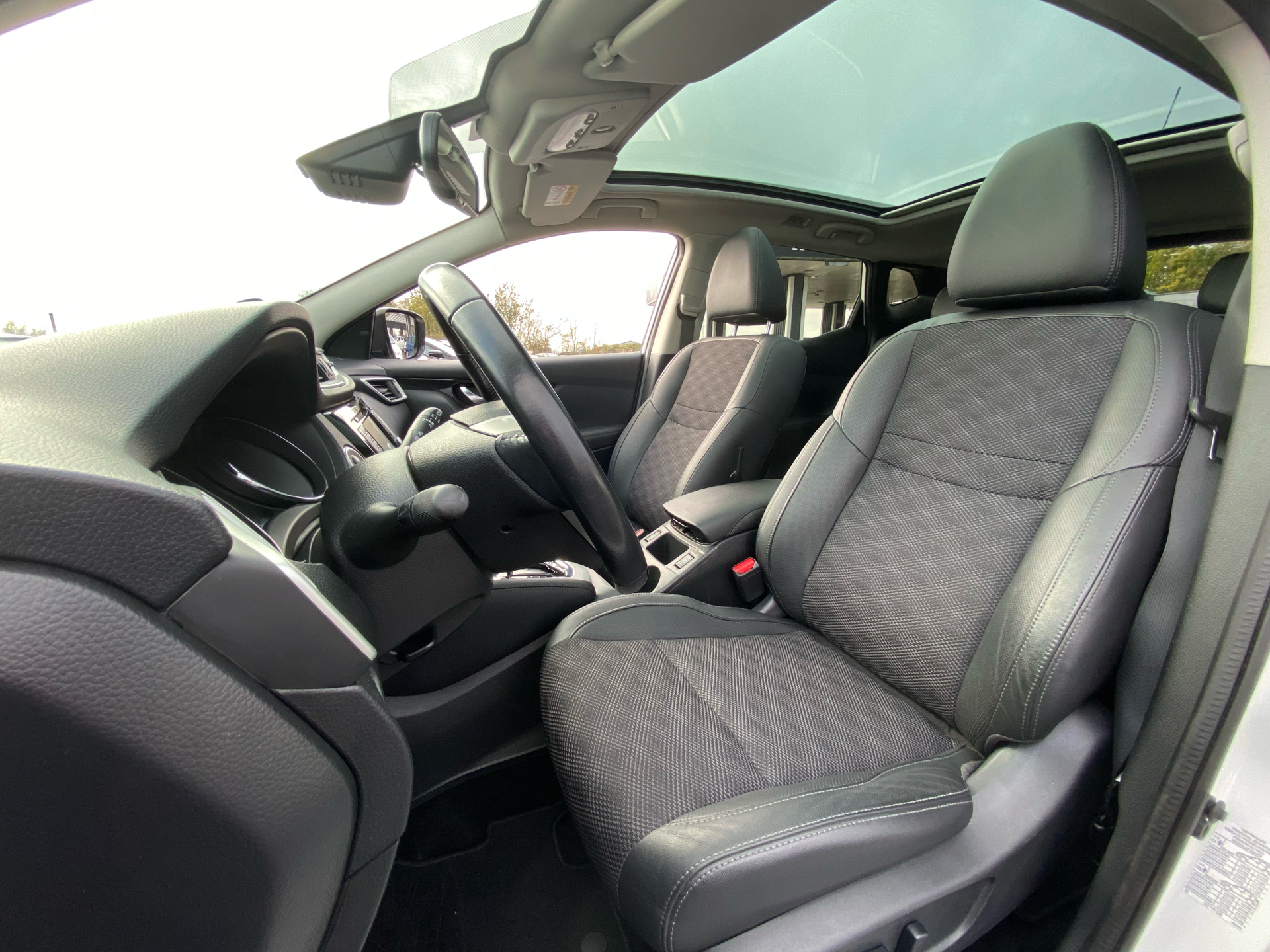 Billede af Nissan Qashqai 1,2 Dig-T Tekna 4X2 X-Tronic 115HK 5d 6g Aut.