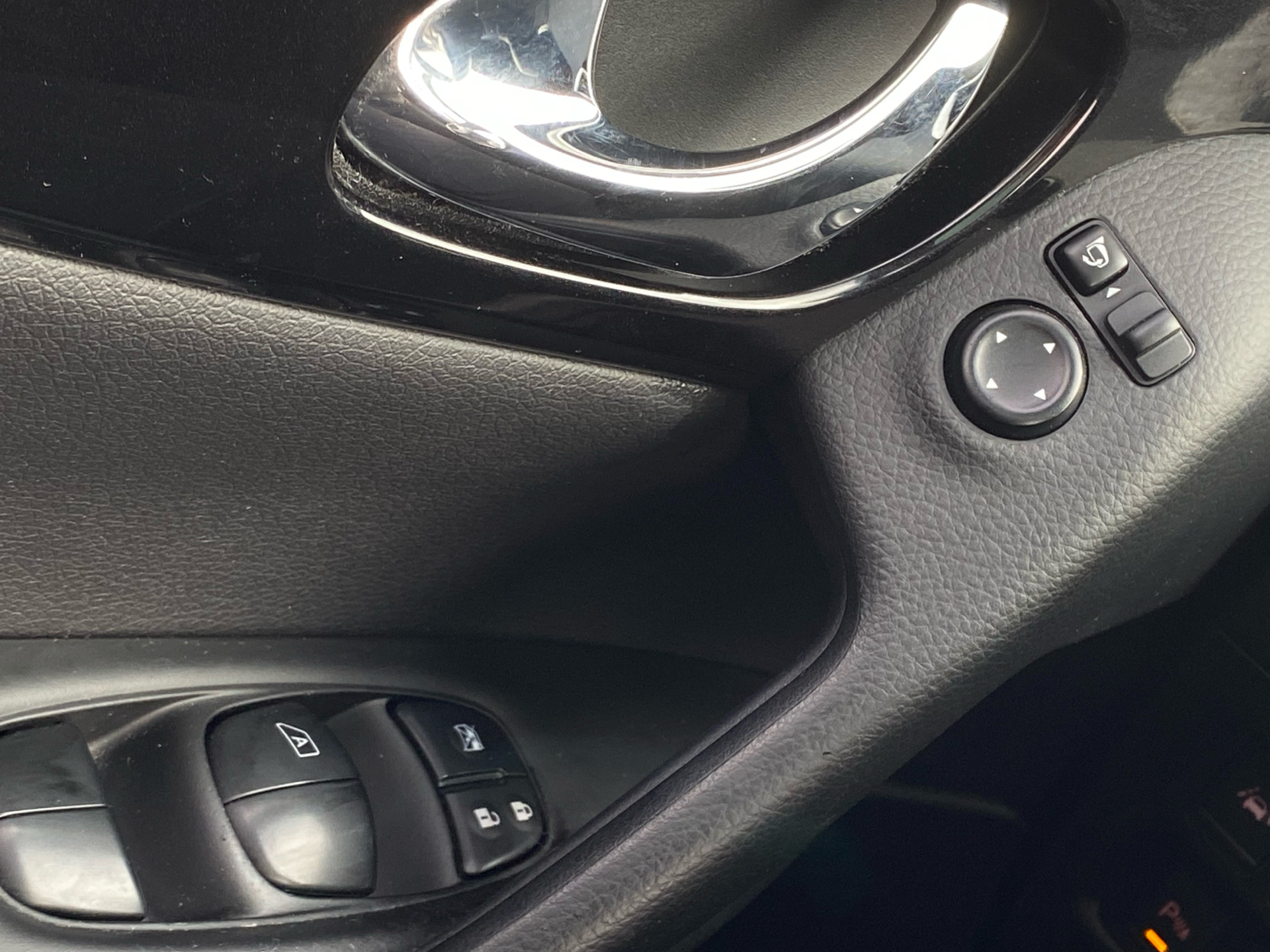 Billede af Nissan Qashqai 1,2 Dig-T Tekna 4X2 X-Tronic 115HK 5d 6g Aut.