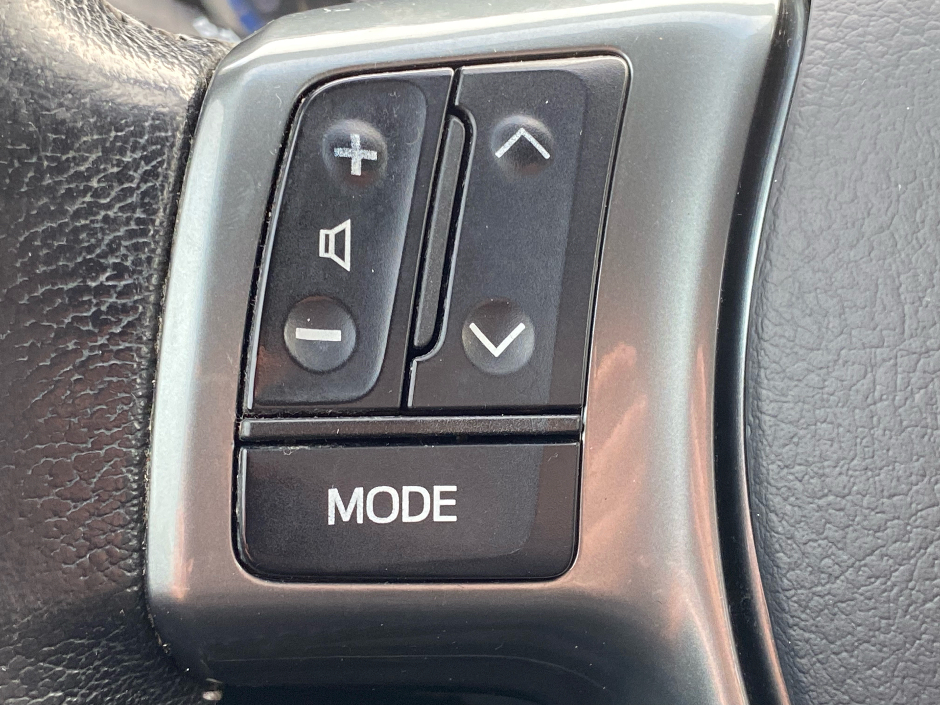 Billede af Toyota Yaris 1,5 Hybrid H2 E-CVT 100HK 5d Trinl. Gear