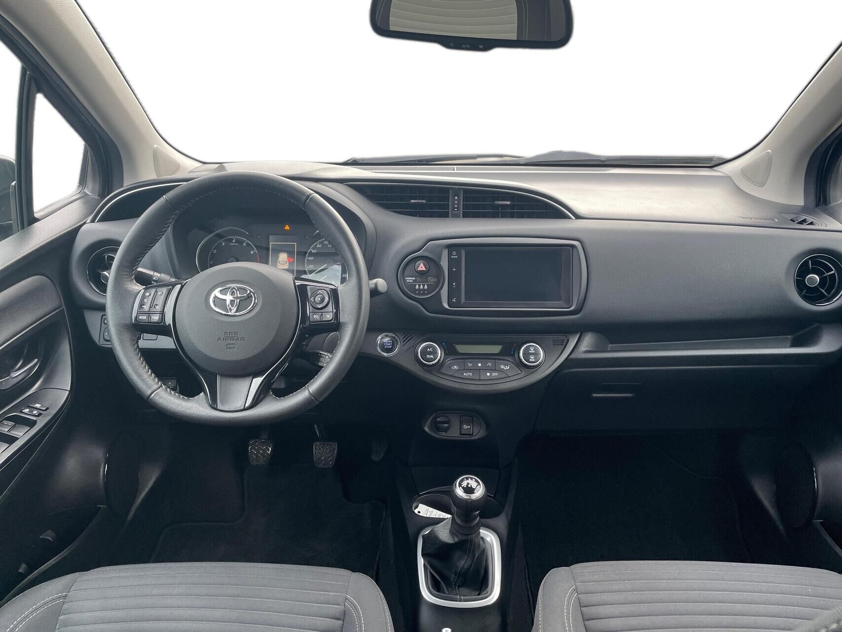 Billede af Toyota Yaris 1,0 VVT-I T2 Limited 72HK 5d