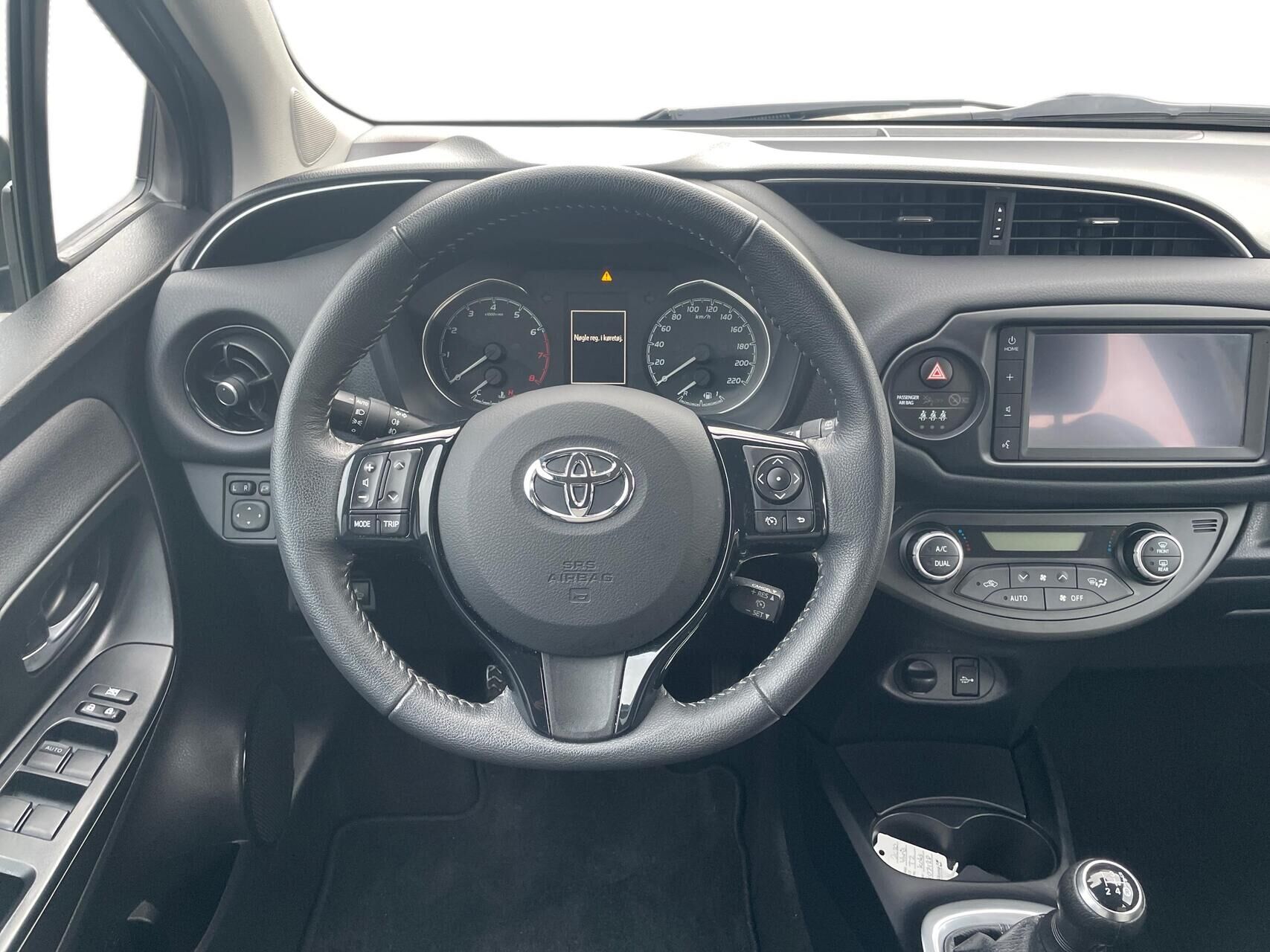 Billede af Toyota Yaris 1,0 VVT-I T2 Limited 72HK 5d