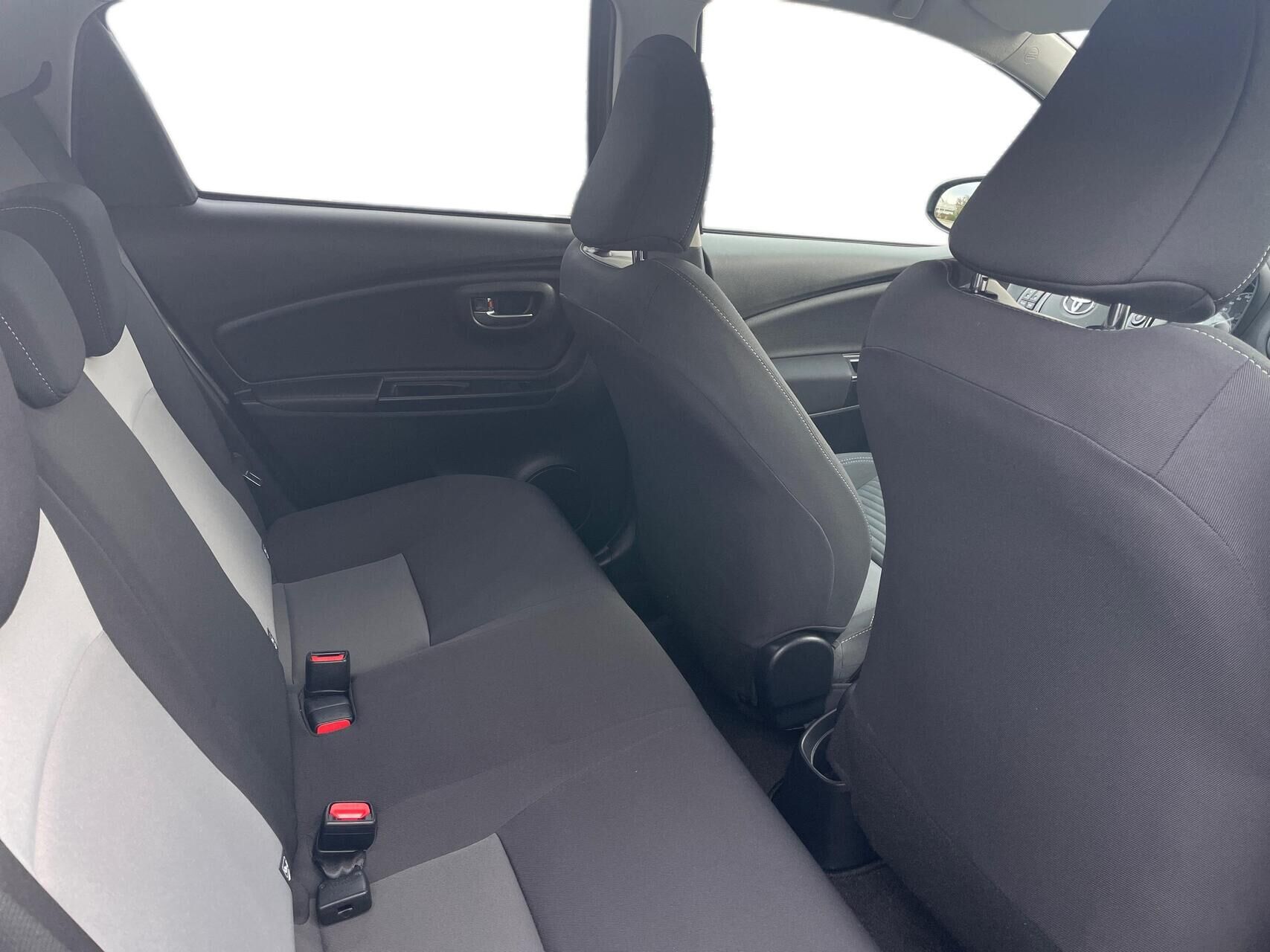 Billede af Toyota Yaris 1,0 VVT-I T2 Limited 72HK 5d