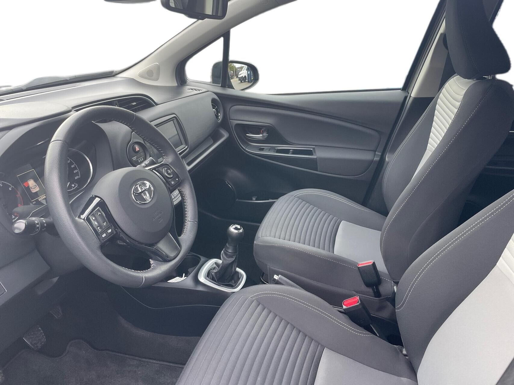 Billede af Toyota Yaris 1,0 VVT-I T2 Limited 72HK 5d