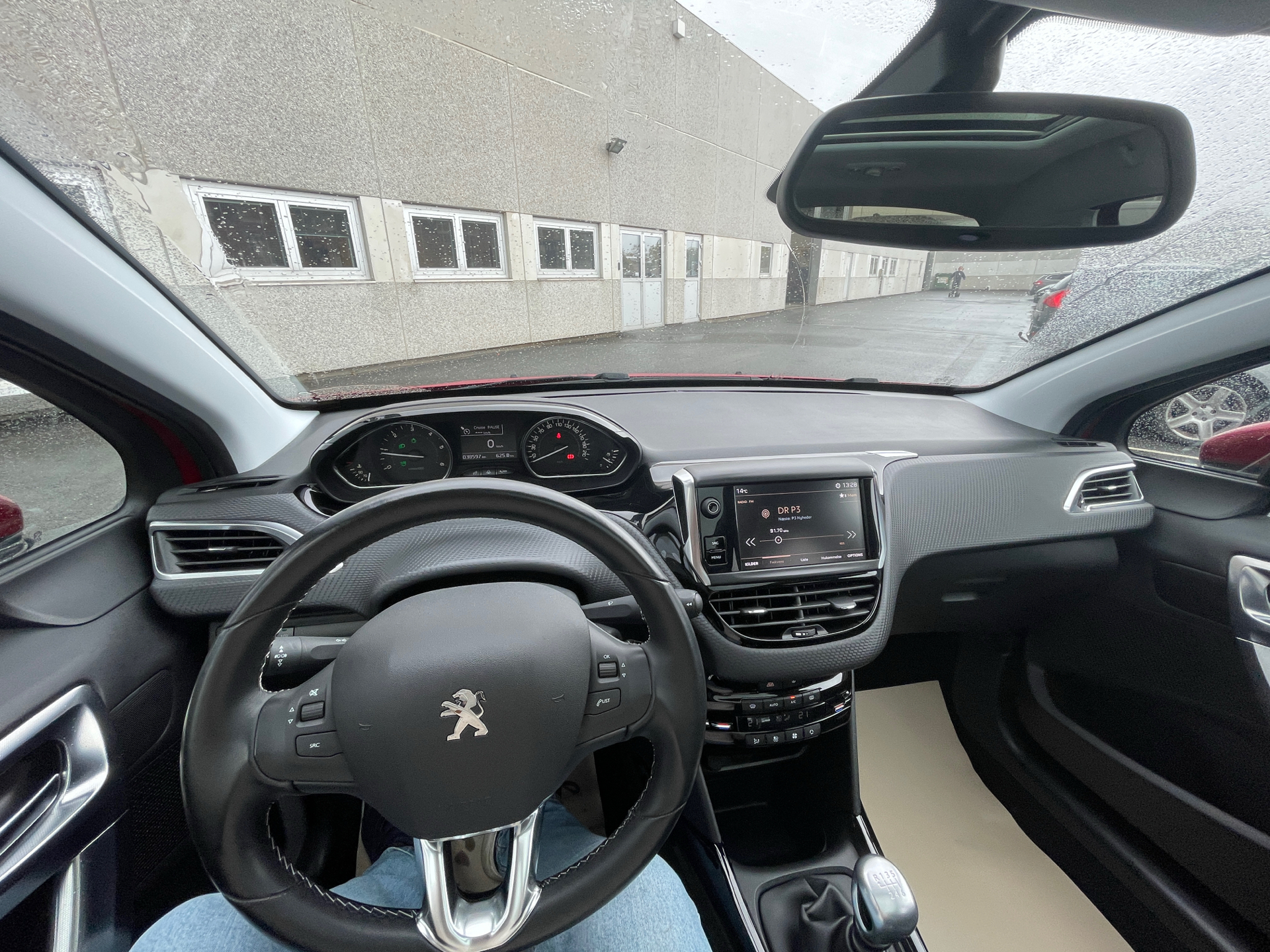 Billede af Peugeot 2008 1,5 BlueHDi Allure+ 100HK 5d