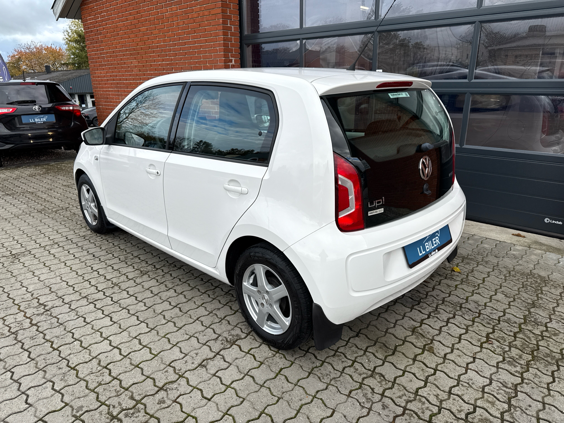 Billede af VW up 1,0 MPI BMT Move 75HK 5d