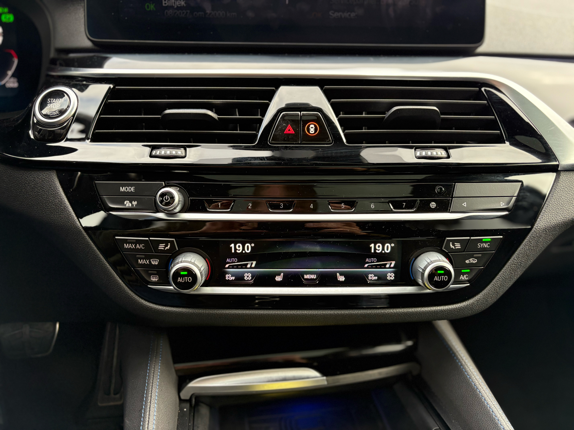 Billede af BMW 520d Touring 2,0 D M-Sport XDrive Steptronic 190HK Stc 8g Aut.