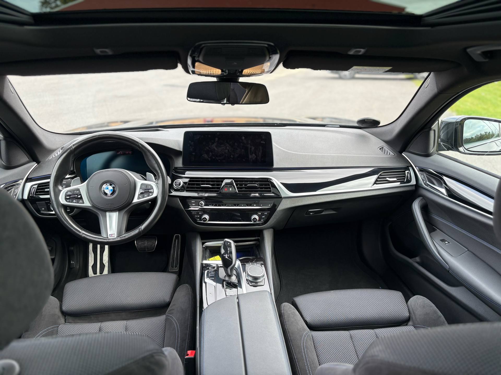 Billede af BMW 520d Touring 2,0 D M-Sport XDrive Steptronic 190HK Stc 8g Aut.