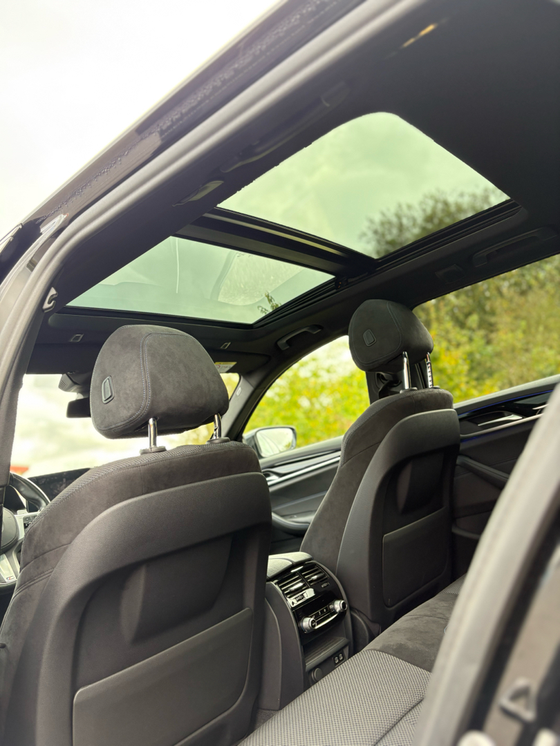 Billede af BMW 520d Touring 2,0 D M-Sport XDrive Steptronic 190HK Stc 8g Aut.