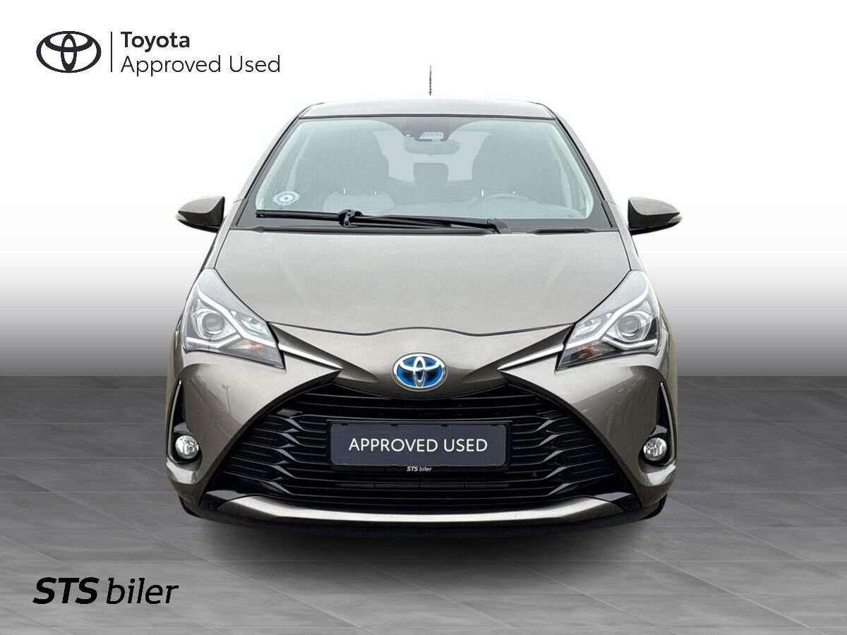 Billede af Toyota Yaris 1,5 Hybrid H2 Premium E-CVT 100HK 5d Trinl. Gear