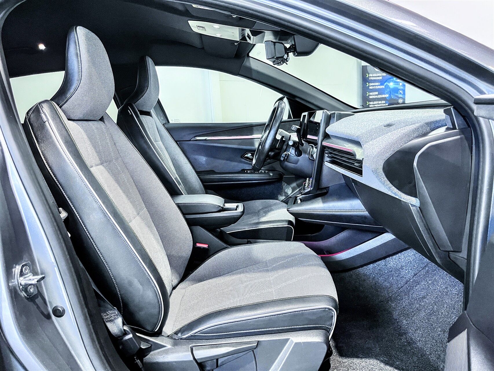 Billede af Renault Mégane E-TECH Techno 220HK 5d Aut.