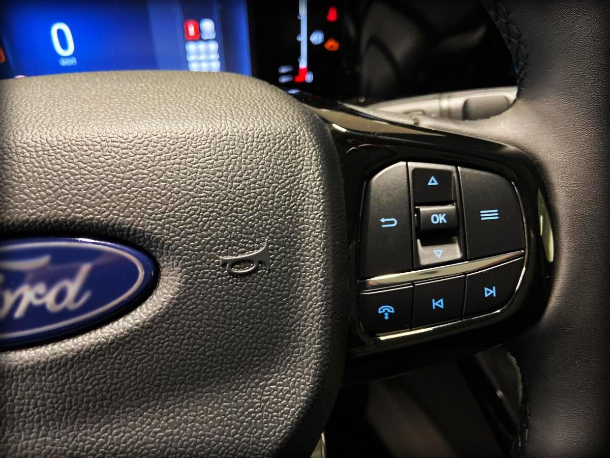 Billede af Ford E-Tourneo Custom 340 L1H1 EL Titanium X 218HK Aut.