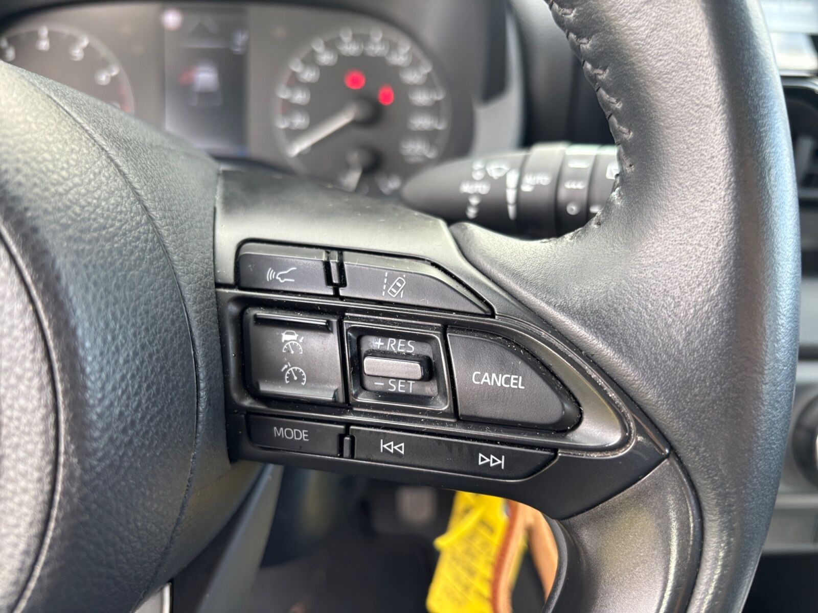 Billede af Toyota Yaris 1,0 VVT-I T1 72HK 5d