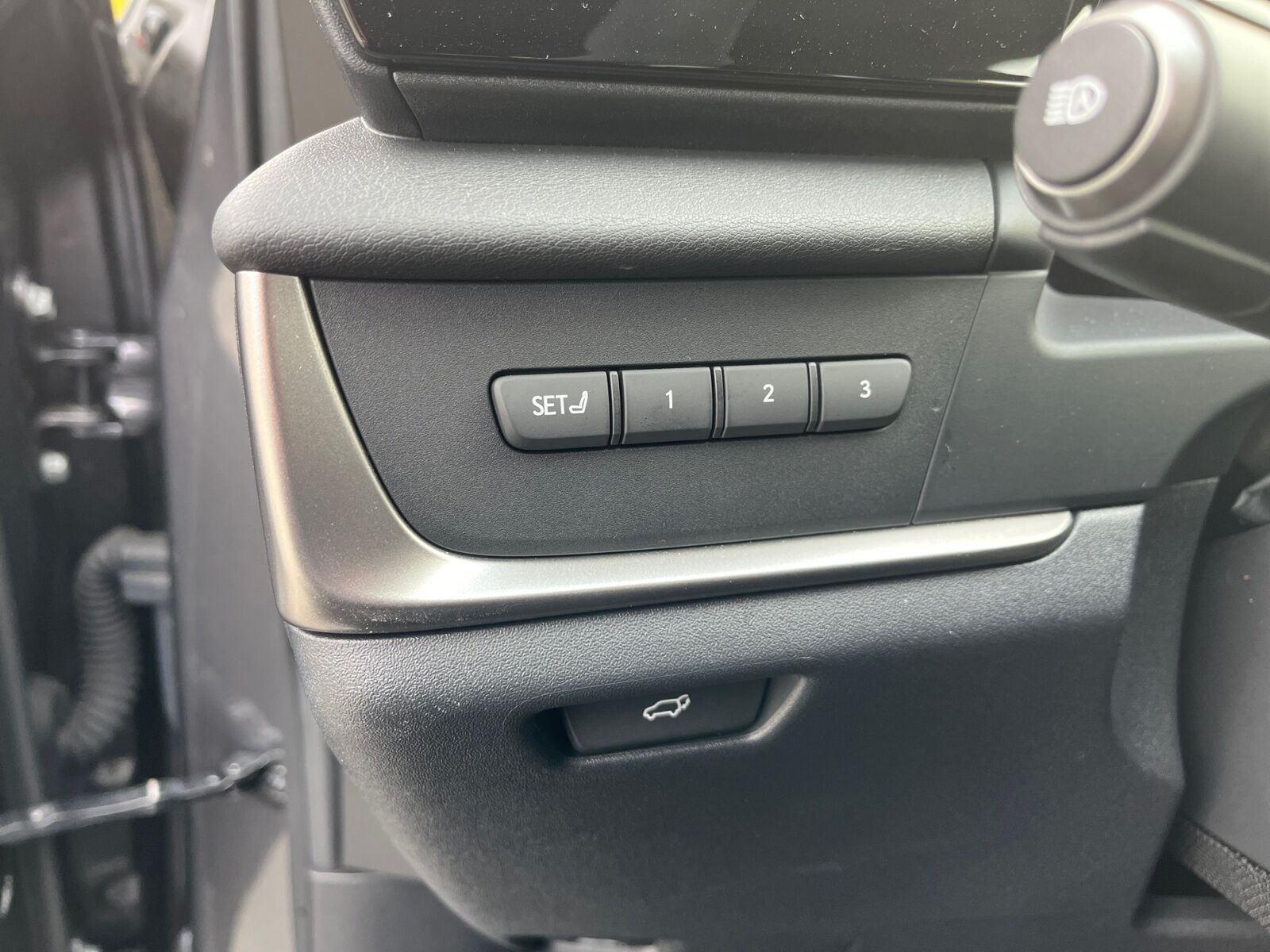 Billede af Lexus RZ 450e EL Luxury Direct4 313HK 4d Aut.