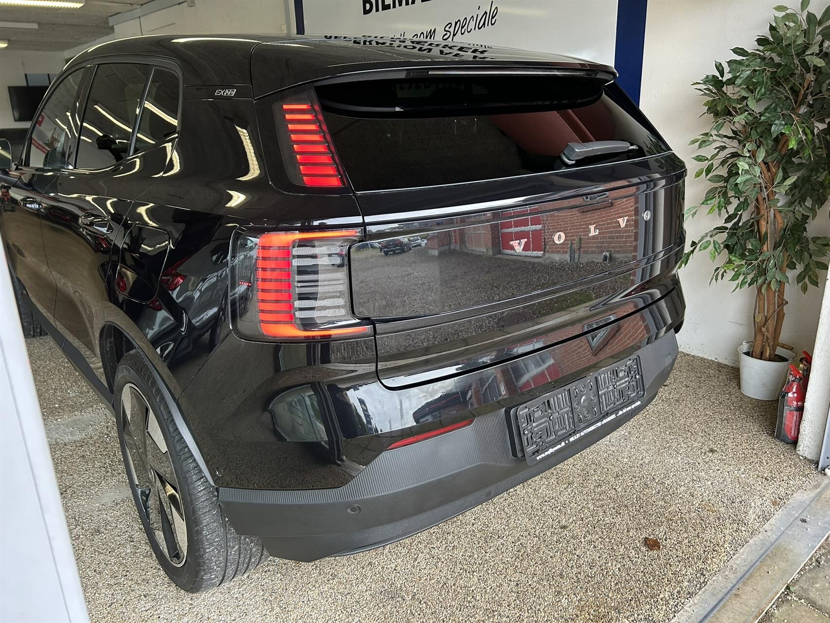 Billede af Volvo EX30 Twin Motor Performance Ultra AWD 428HK 5d Aut.