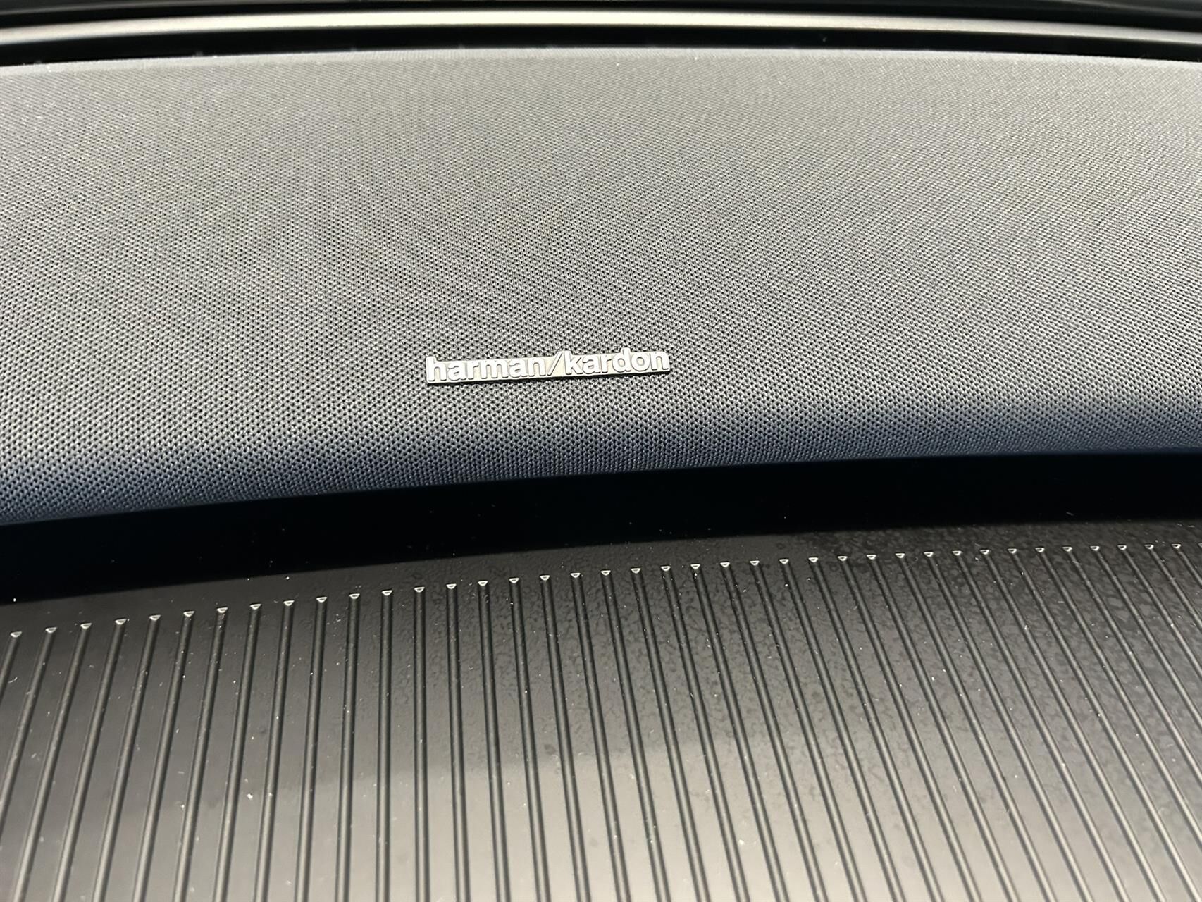 Billede af Volvo EX30 Twin Motor Performance Ultra AWD 428HK 5d Aut.