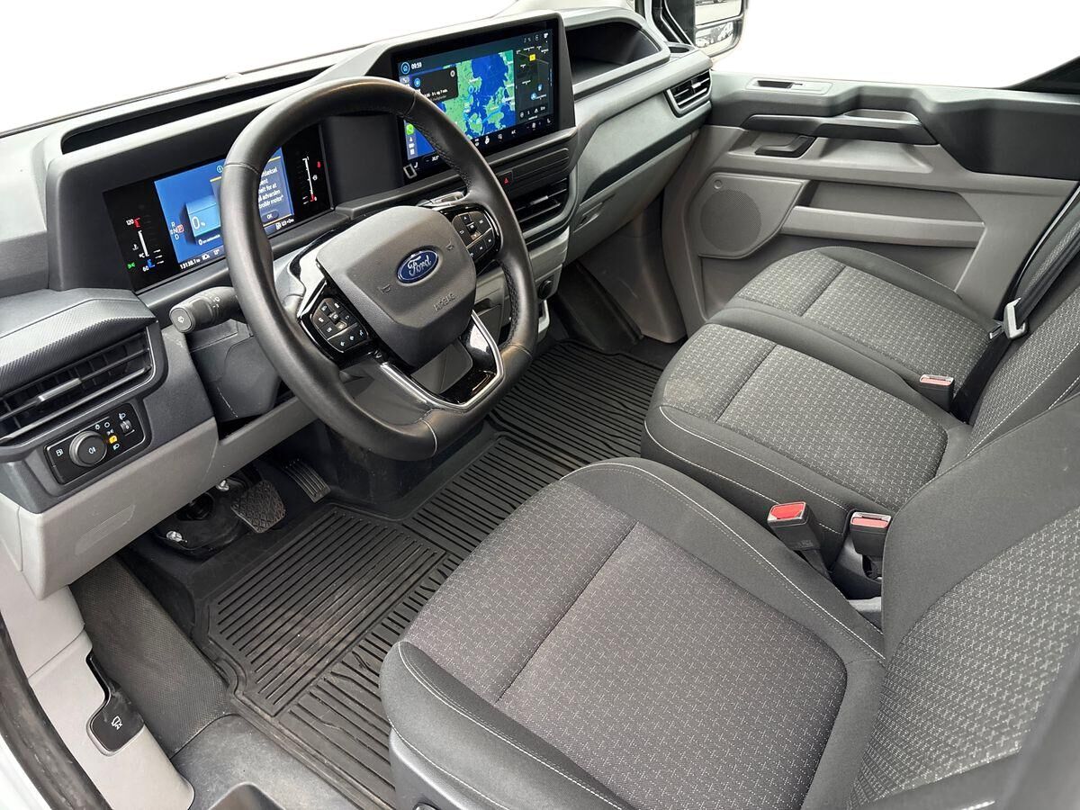 Billede af Ford Transit Custom 320 L2H1 2,5 Plugin-hybrid Trend CVT 233HK Van Trinl. Gear