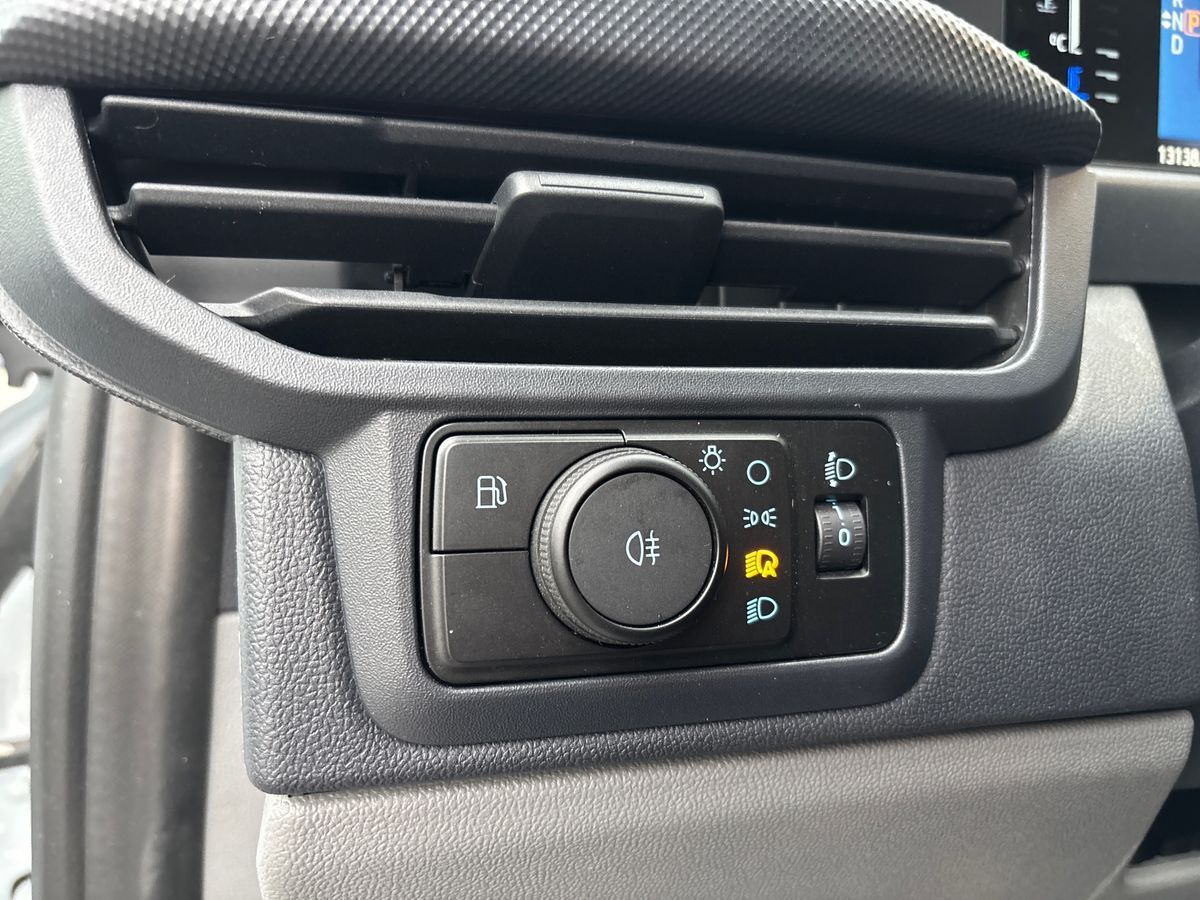 Billede af Ford Transit Custom 320 L2H1 2,5 Plugin-hybrid Trend CVT 233HK Van Trinl. Gear