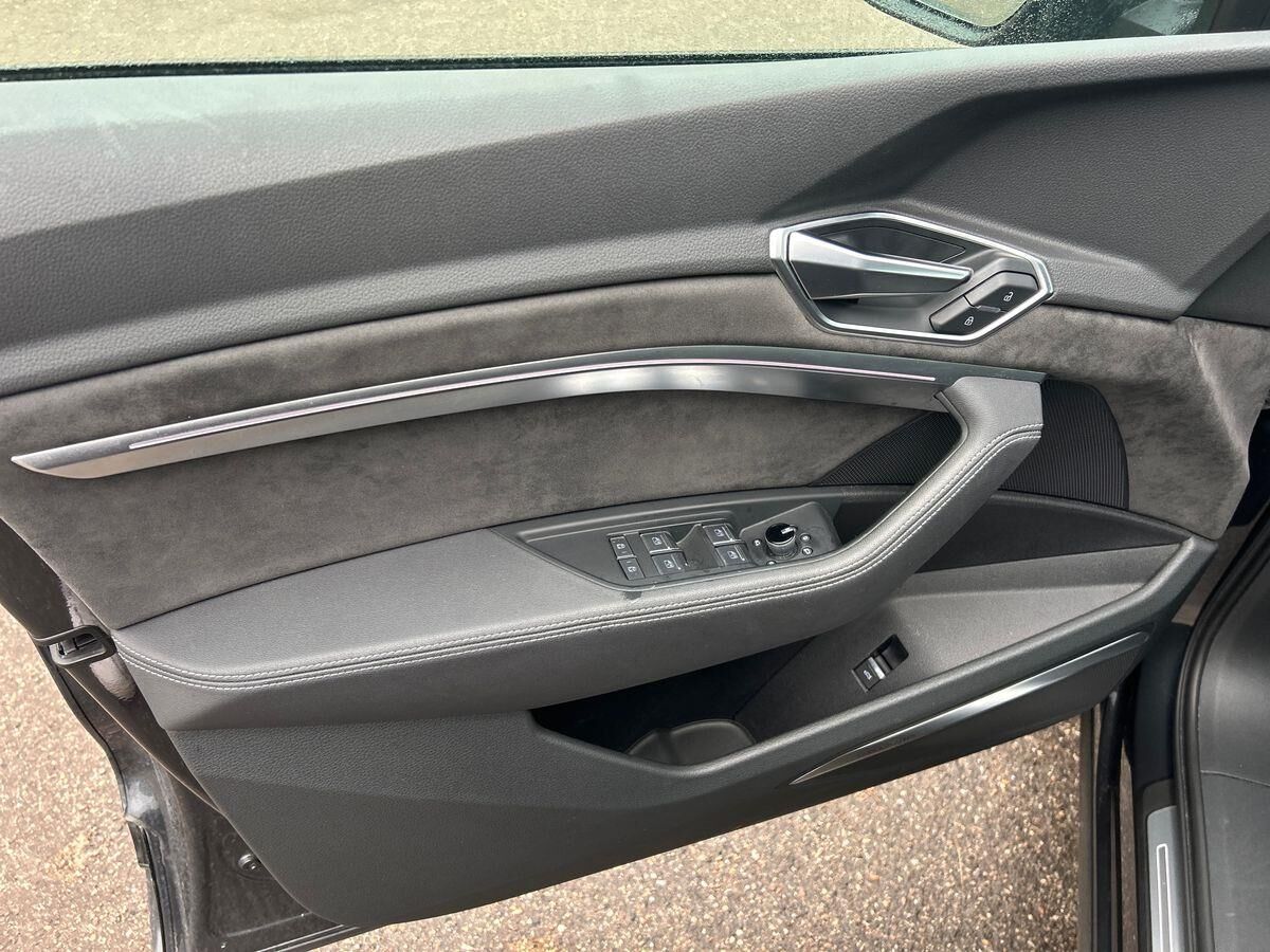 Billede af Audi E-tron 55 Prestige Quattro 408HK 5d Aut.