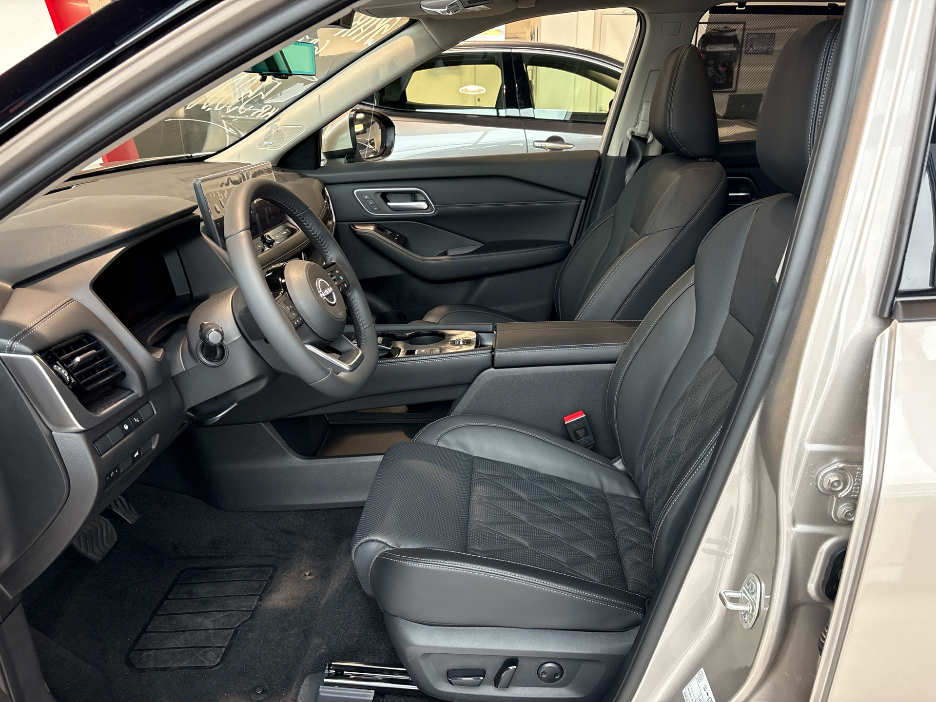 Billede af Nissan X-Trail 1,5 e-Power  Hybrid Tekna+ 200HK 5d Aut.