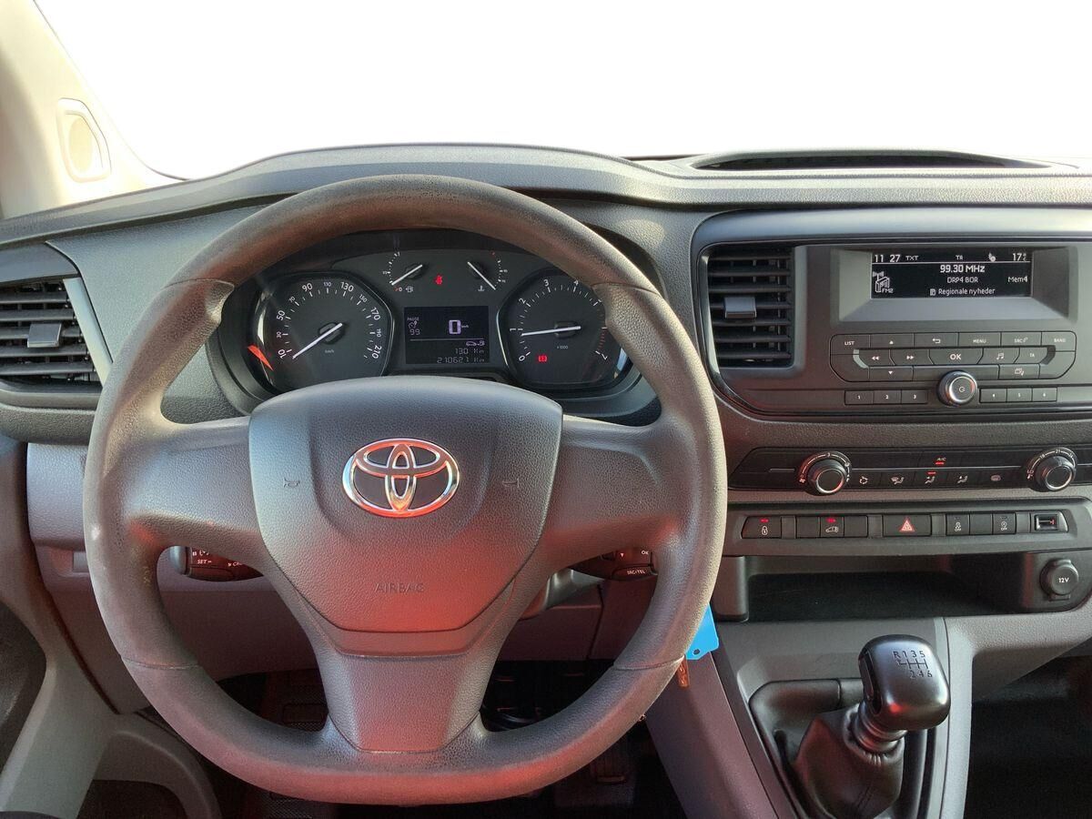 Billede af Toyota Proace Medium 2,0 D Comfort 120HK Van 6g