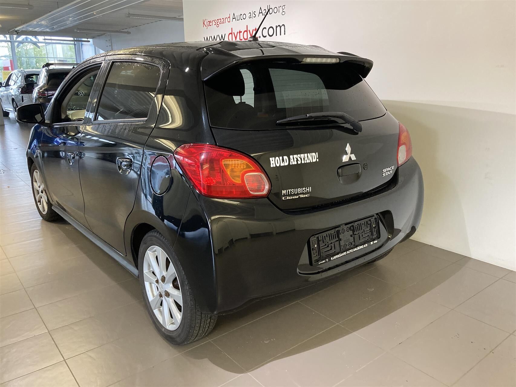 Billede af Mitsubishi Space Star 1,2 Inbeat 80HK 5d