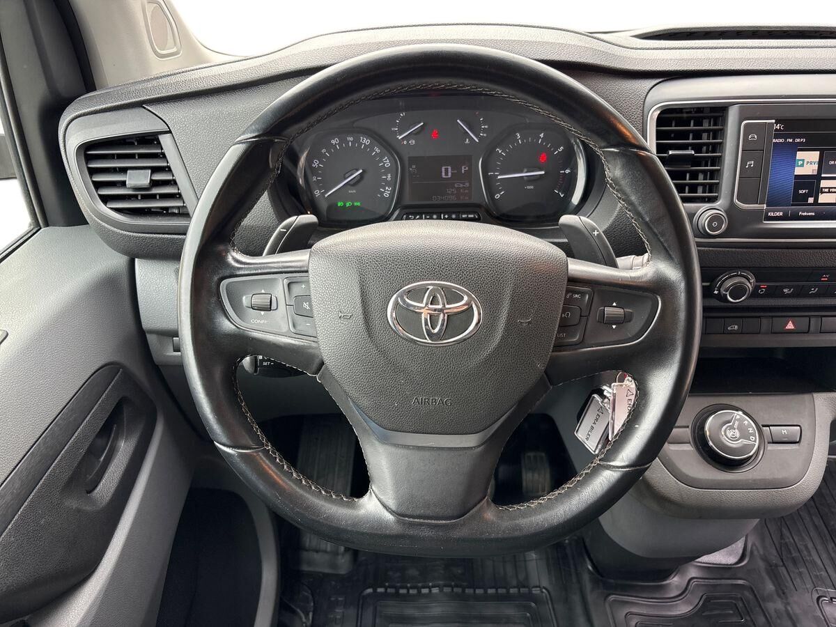 Billede af Toyota Proace Long 2,0 D Comfort Master To skydedør, bagklap 144HK Van 8g Aut.