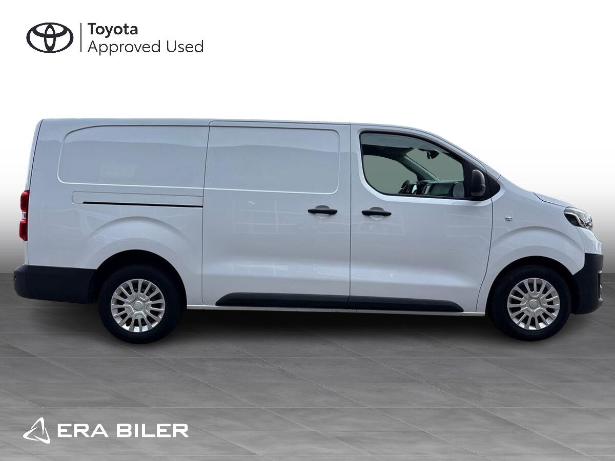 Billede af Toyota Proace Long 2,0 D Comfort Master To skydedør, bagklap 144HK Van 8g Aut.