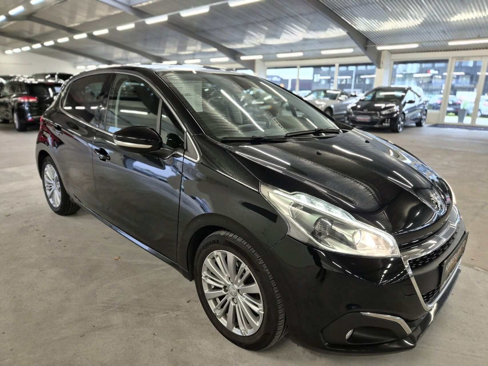 Billede af Peugeot 208 1,5 BlueHDi Allure 100HK 5d