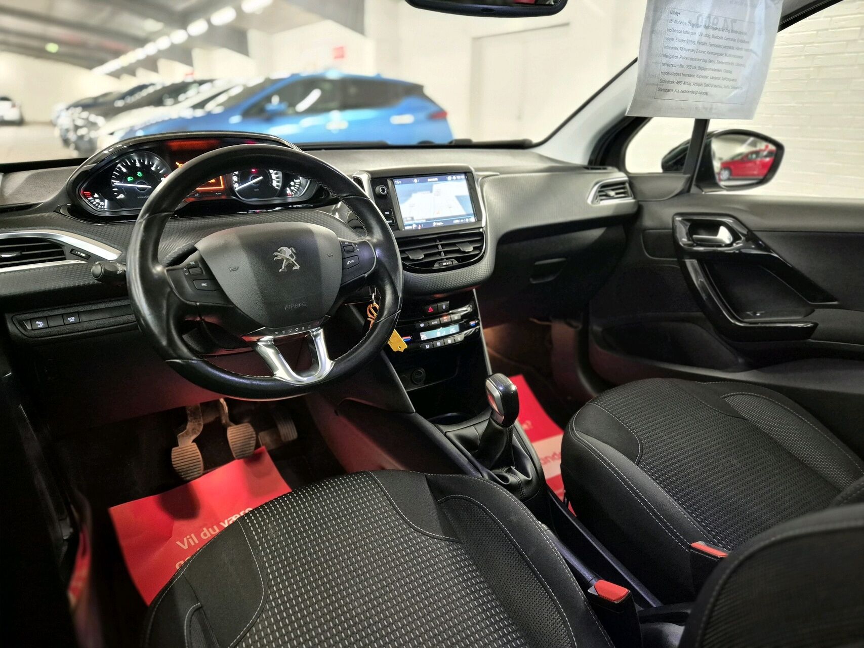 Billede af Peugeot 208 1,5 BlueHDi Allure 100HK 5d