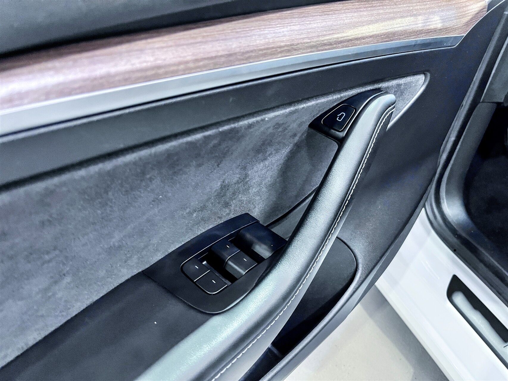 Billede af Tesla Model 3 EL Standard Range 283HK Aut.