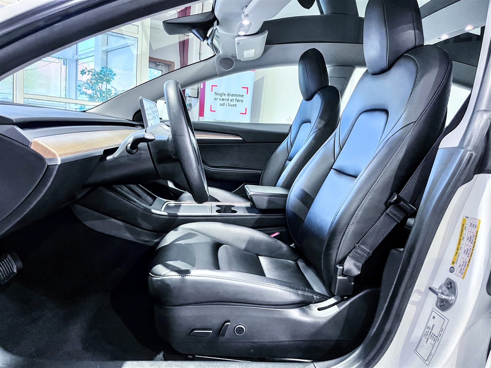 Billede af Tesla Model 3 EL Standard Range 283HK Aut.
