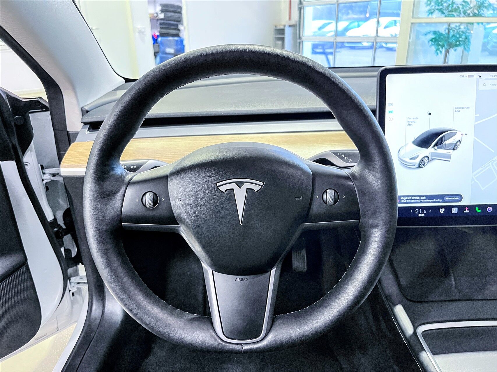 Billede af Tesla Model 3 EL Standard Range 283HK Aut.