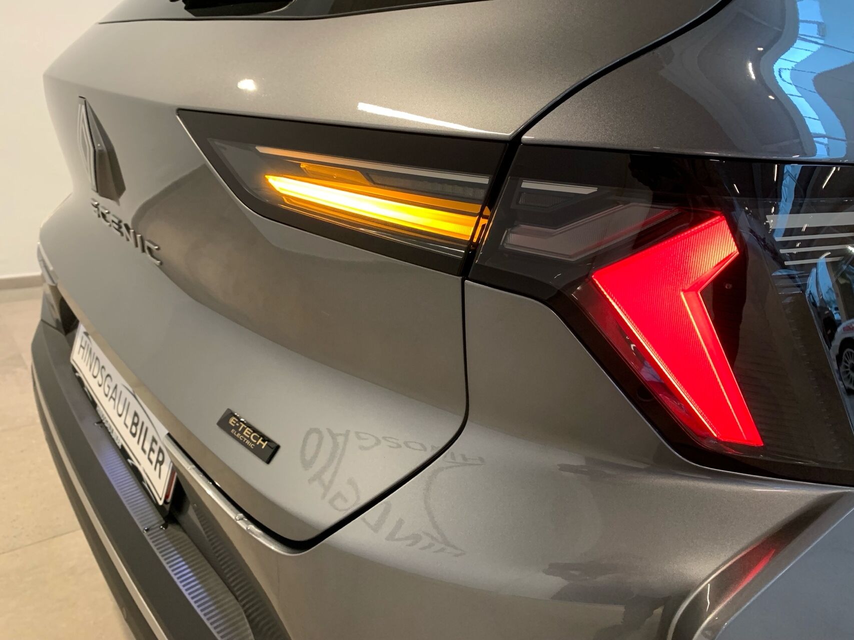 Billede af Renault Scénic E-TECH Iconic 220HK Aut.