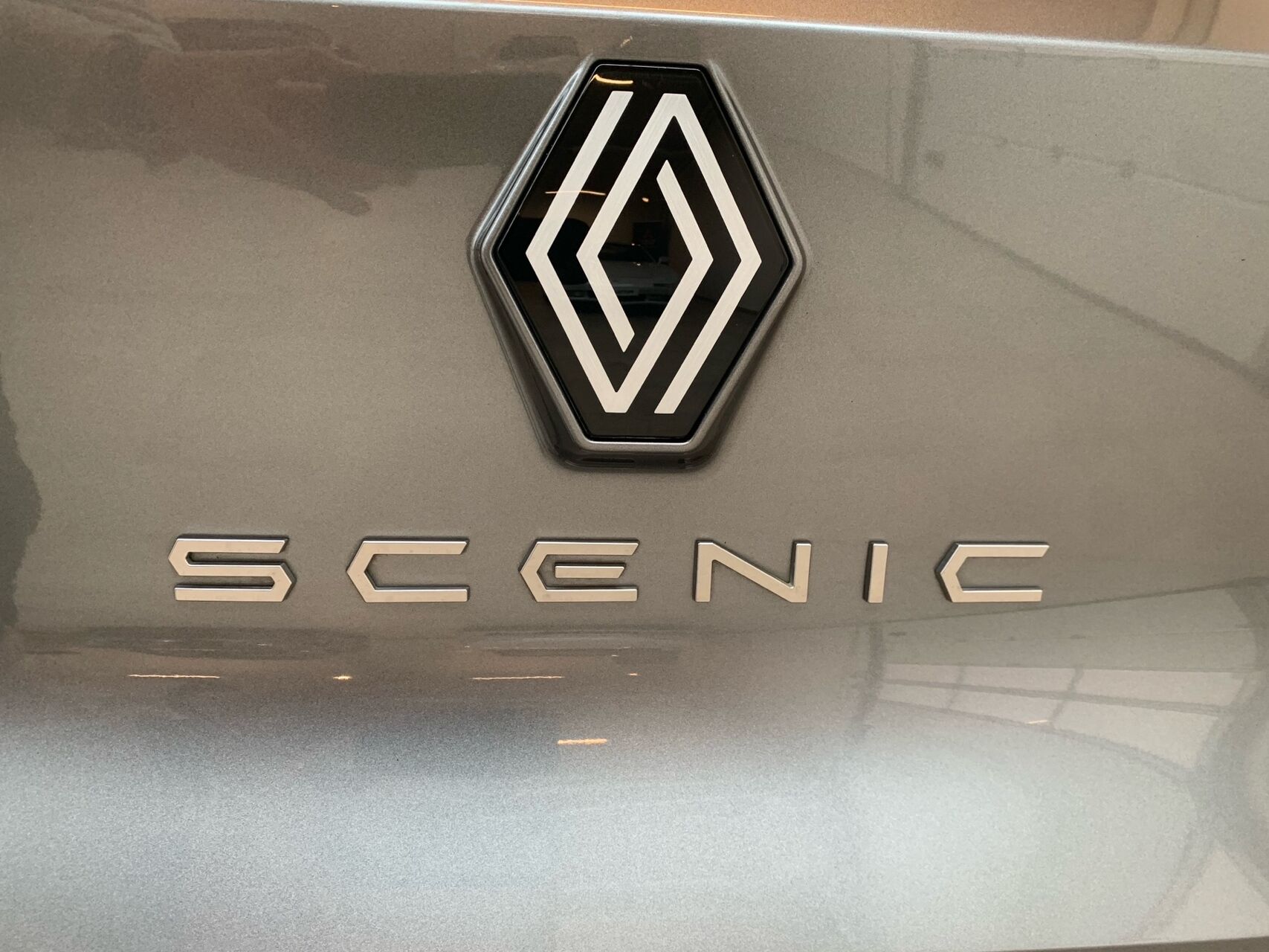 Billede af Renault Scénic E-TECH Iconic 220HK Aut.