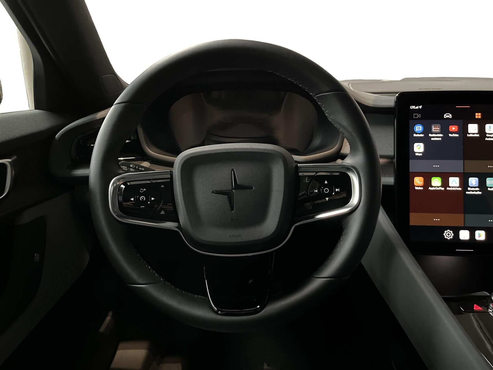 Billede af Polestar 2 EL Long Range Single motor Plus 231HK 5d Aut.