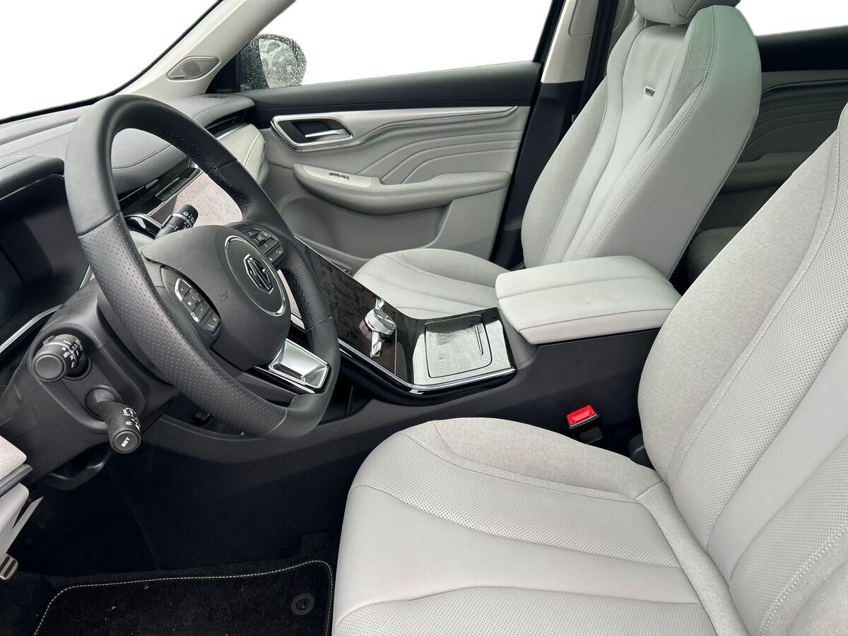 Billede af MG Marvel R EL Performance 4x4 288HK 5d Aut.