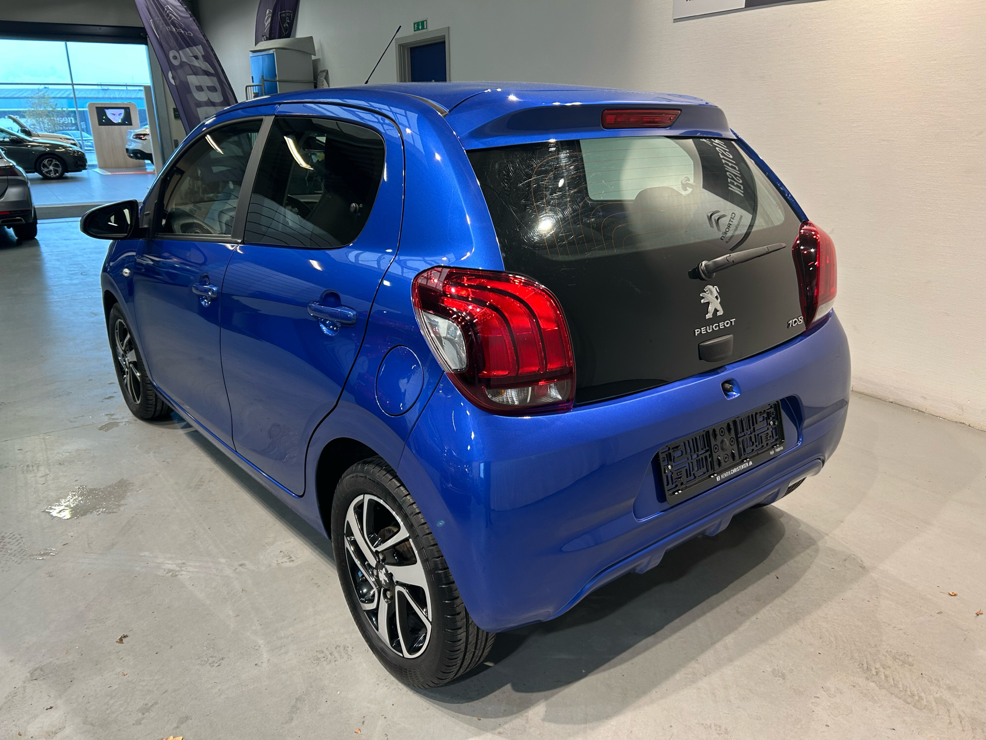 Billede af Peugeot 108 1,0 e-Vti Infinity 72HK 5d